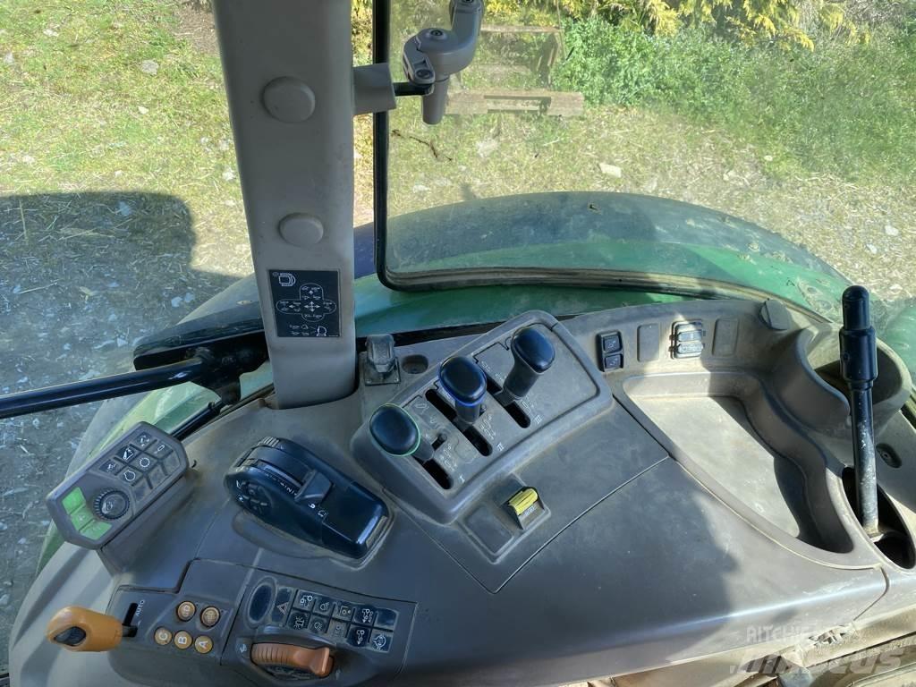 John Deere 5100 R Трактори