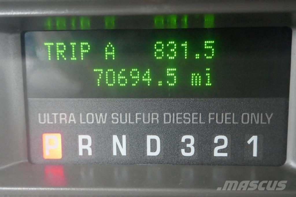 Ford F 550 Общински/универсални превозни средства

