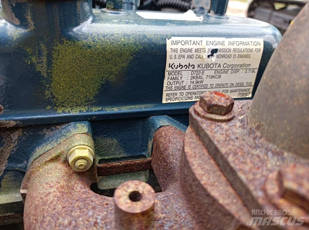 Bomag BW 90 AD-4 Еднобарабанни ролки
