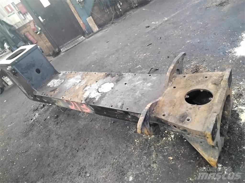 Komatsu 895 Други компоненти
