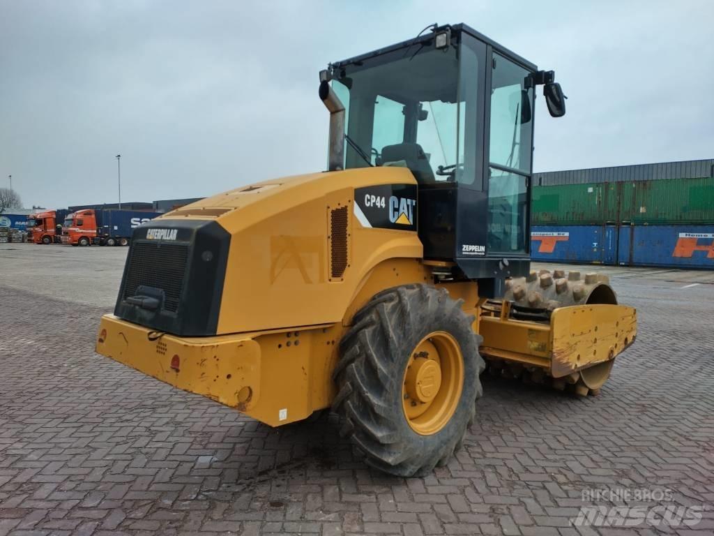 CAT CS CP44 Еднобарабанни ролки
