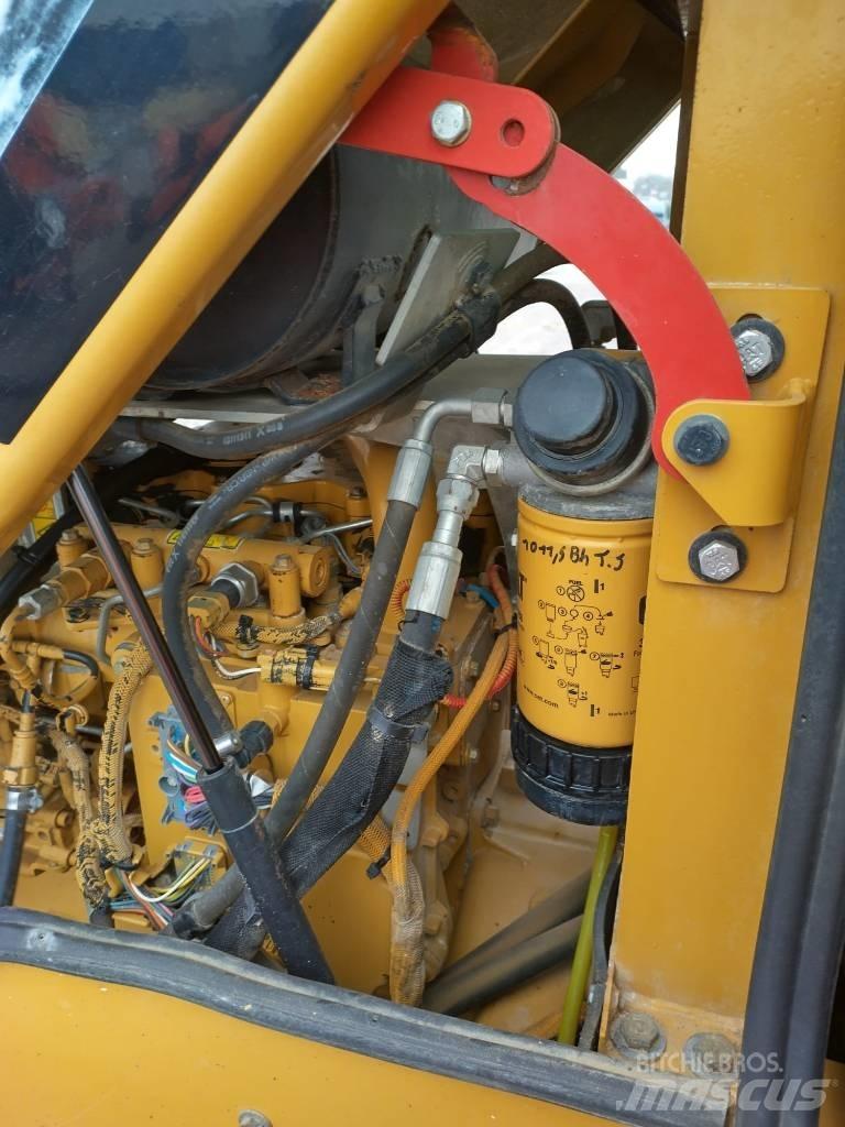 CAT CS CP44 Еднобарабанни ролки
