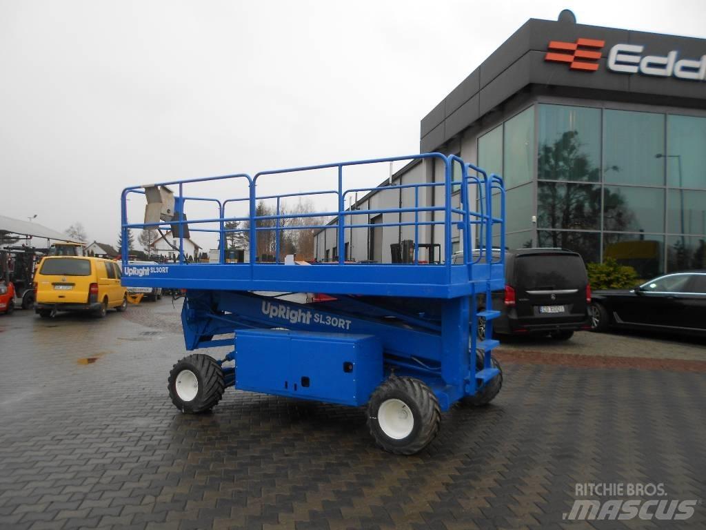 UpRight SL30RT Моторизирани платформи с талига