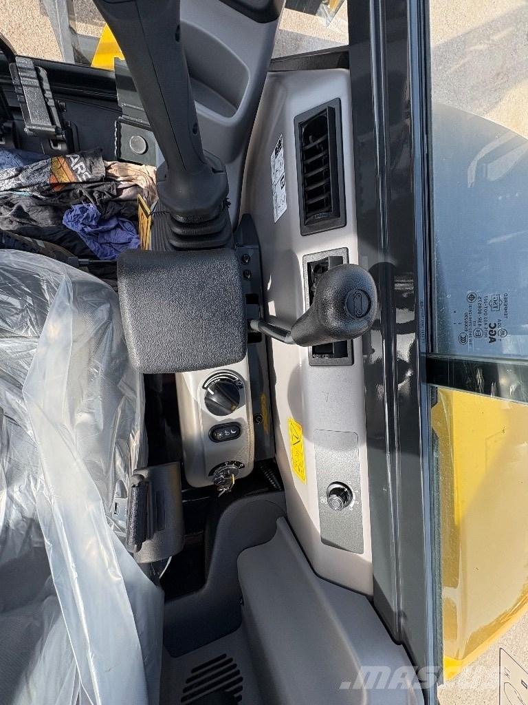 Komatsu PC 55 MR-5 Мини екскаватори < 7 т