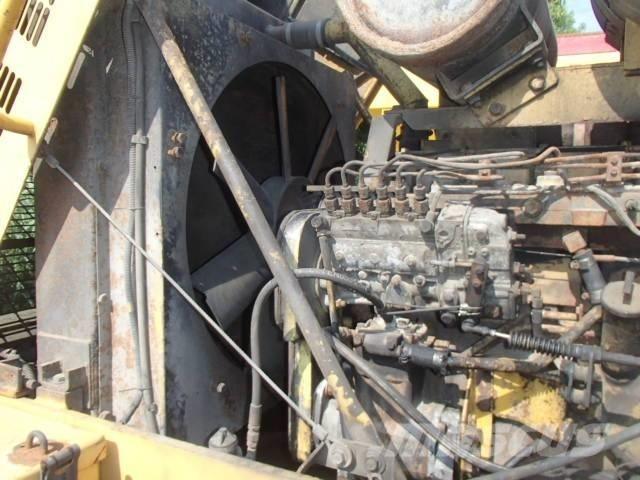 Komatsu WA 380-1L Колесни товарачи