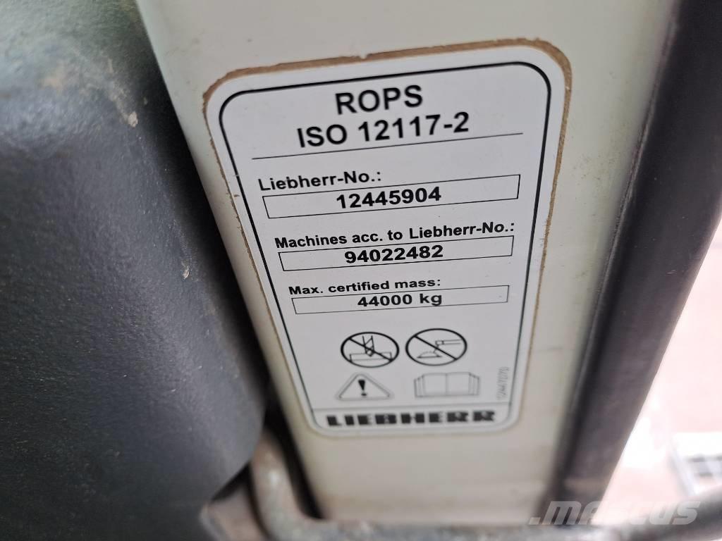 Liebherr R 946 Верижен екскаватор