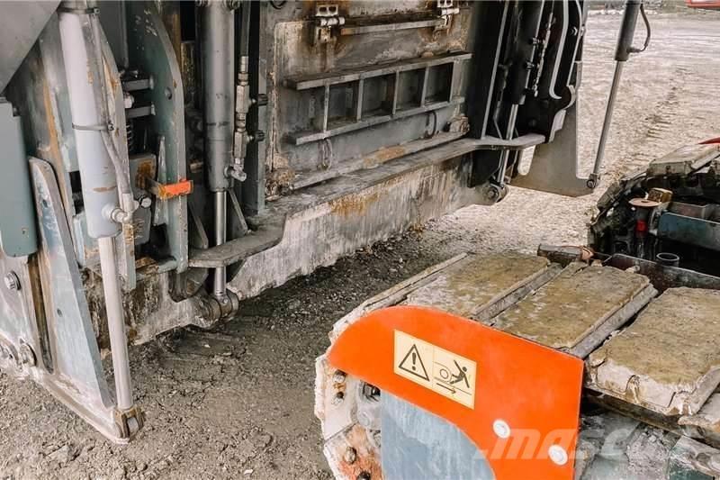 Wirtgen W220 Други