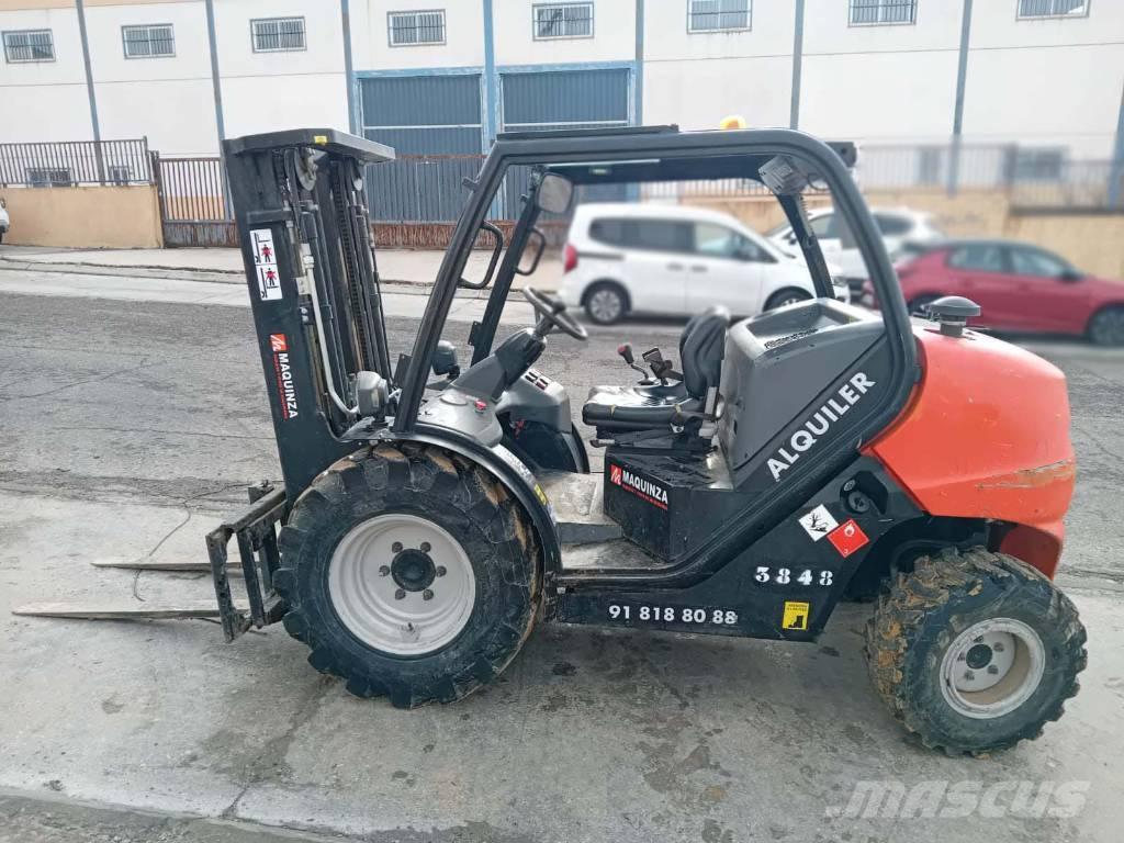 Manitou MC 18 Дизелови камиони