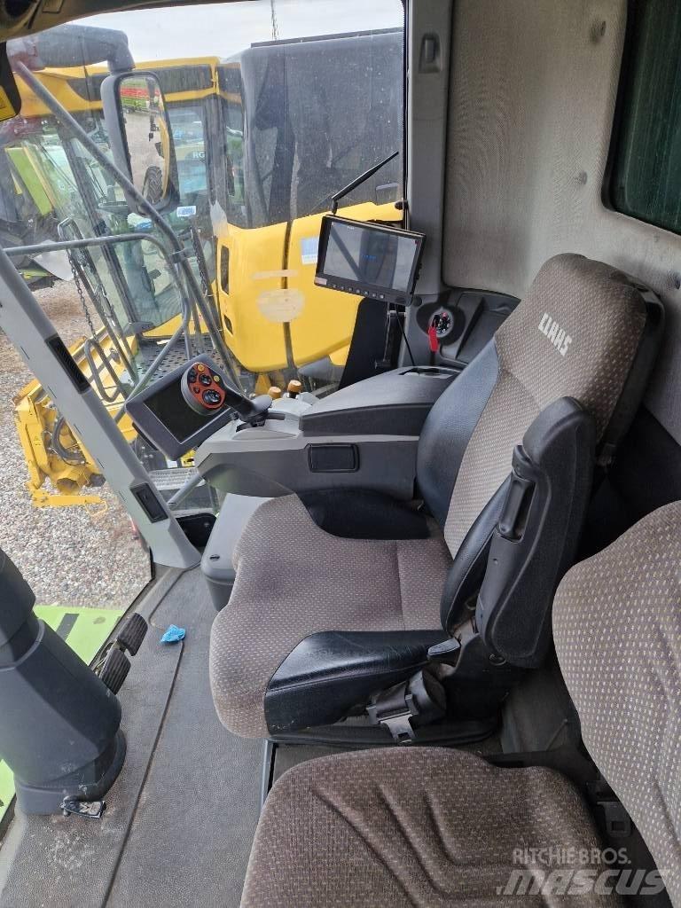 CLAAS Lexion 670 Комбайни