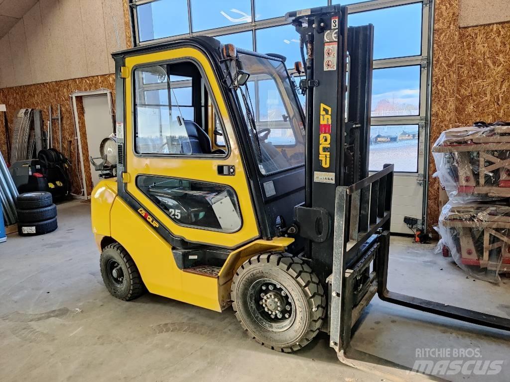 GS Lift FY25 Камиони с АГУ