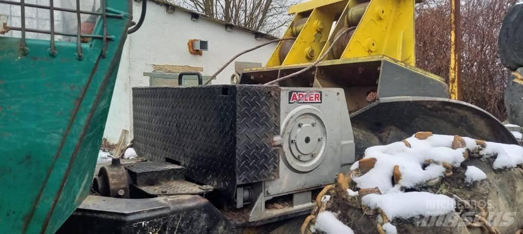 Timberjack 240 C Скидери
