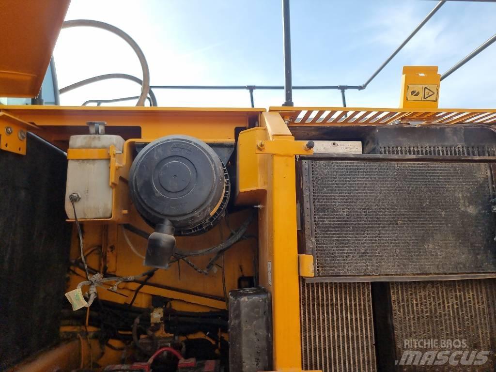JCB JS 220 LC Верижен екскаватор