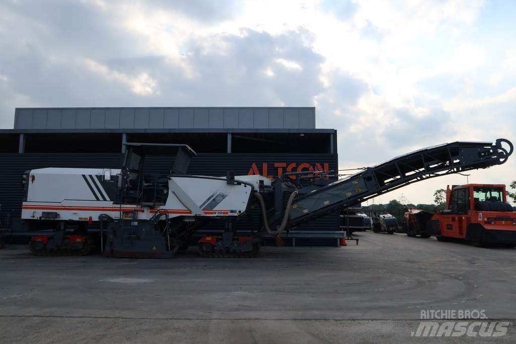 Wirtgen W 250 Машини за студено раздробяване на асфалт