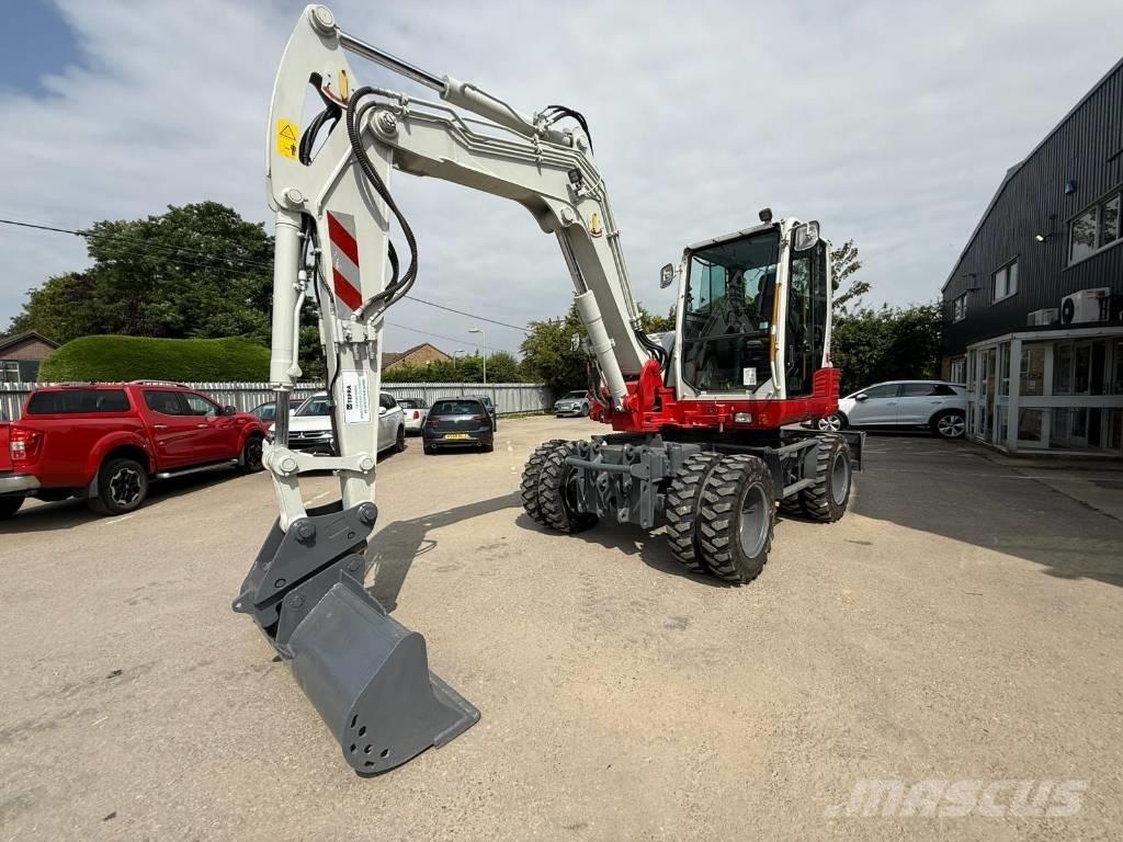Takeuchi TB 295 W Колесни екскаватори