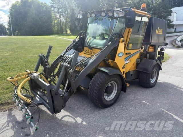 Wille 455B Комунални съоражения