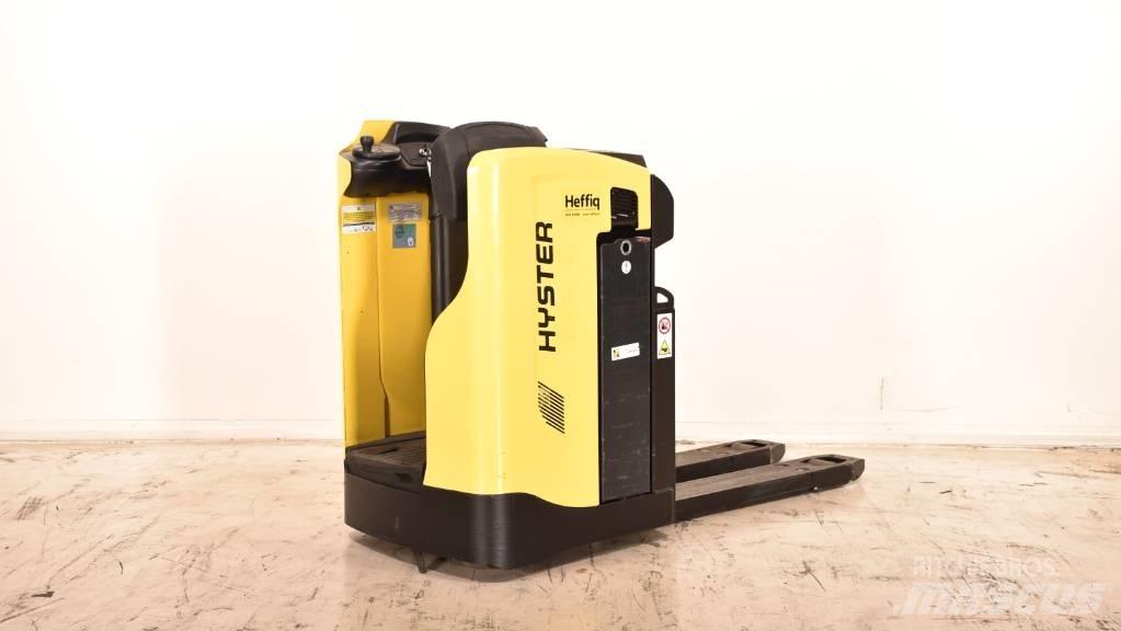 Hyster RP2.0N Транспалетни колички с платформи