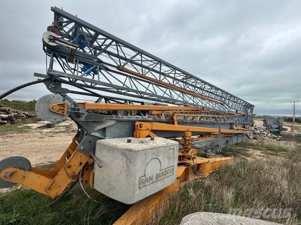San Marco SMH 360 Самоповдигащи кранове