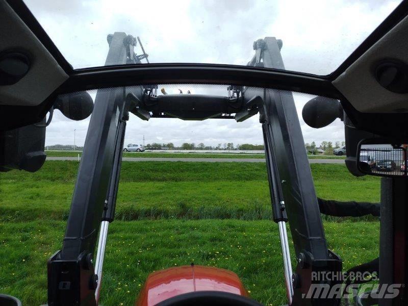 Valtra A 114 HT4 Трактори