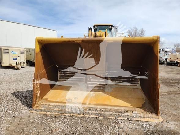 CAT 988H Колесни товарачи