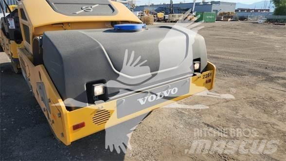 Volvo DD110B Еднобарабанни ролки
