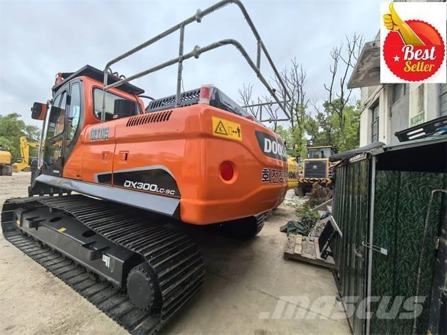 Doosan DX 300 LC Верижен екскаватор