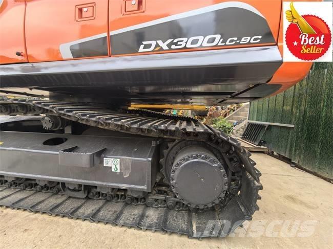 Doosan DX 300 LC Верижен екскаватор