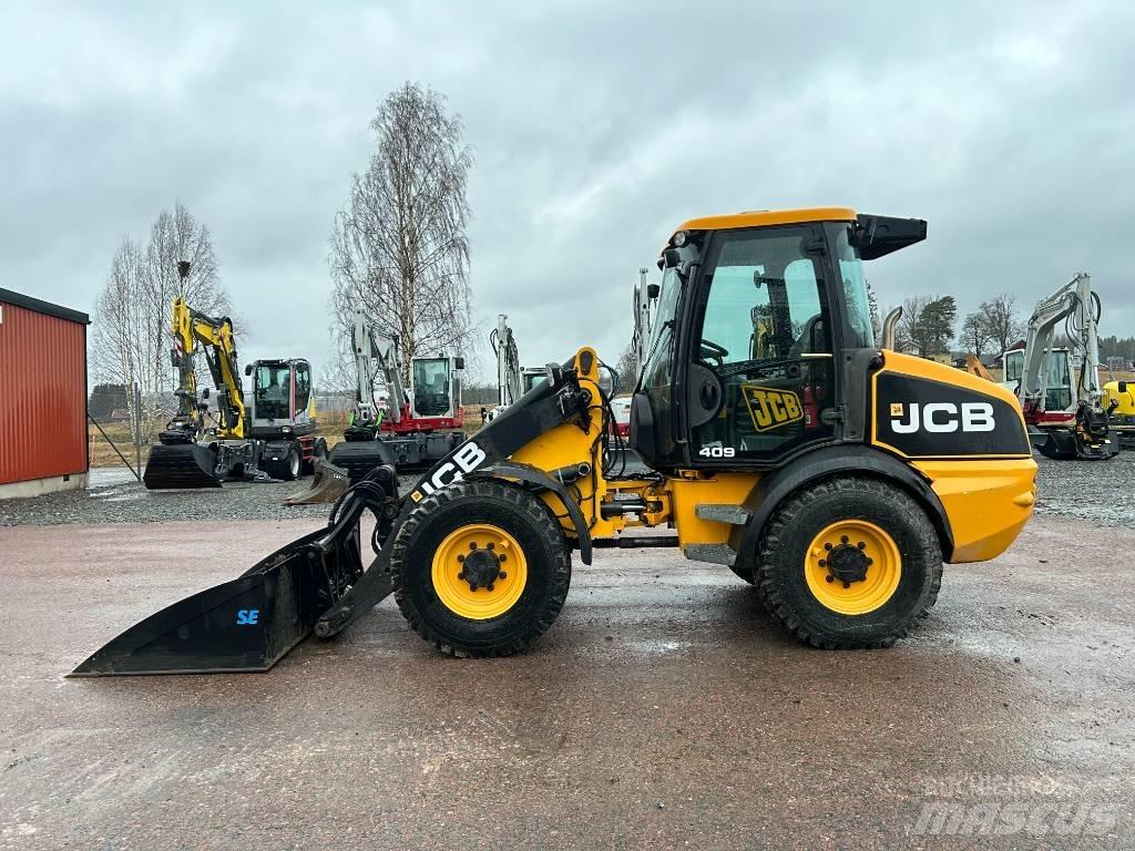 JCB 409 Колесни товарачи