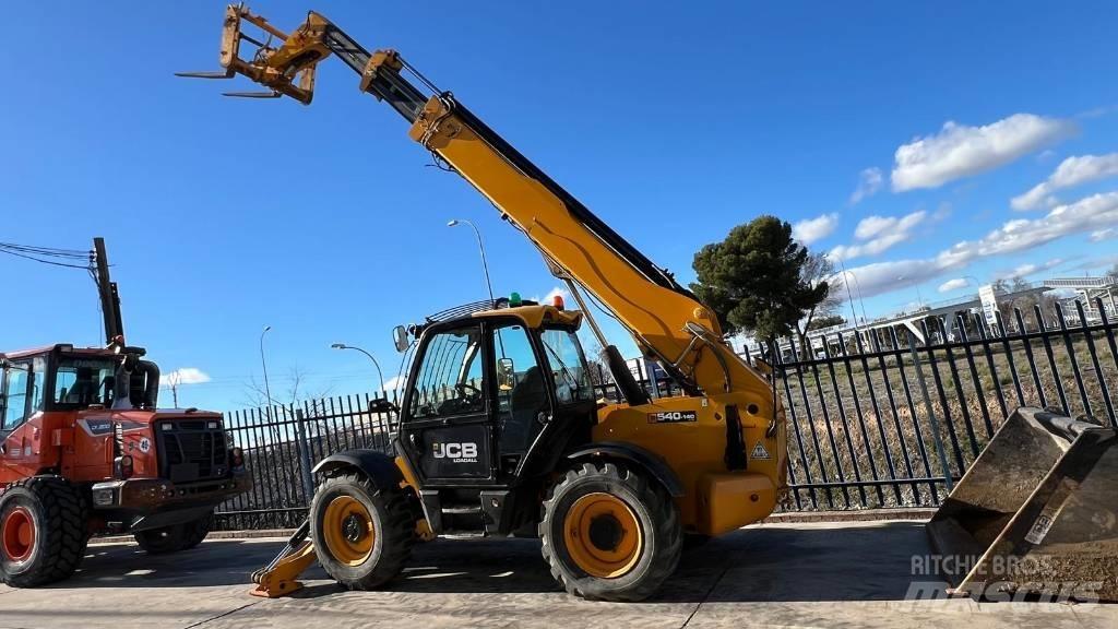 JCB 540-140 Телескопични товарачи