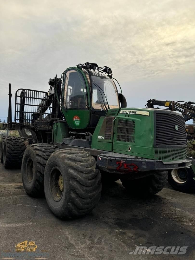 John Deere 1910E Форуардери