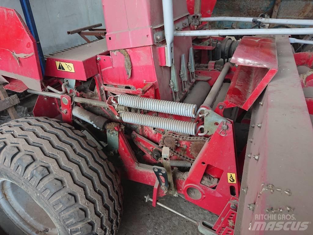 JF FCT 1050 Фуражни комбайни