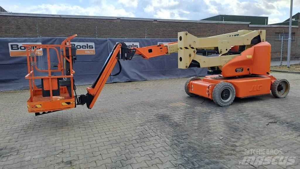 JLG E400AJPN Съчленени стрелови подемници