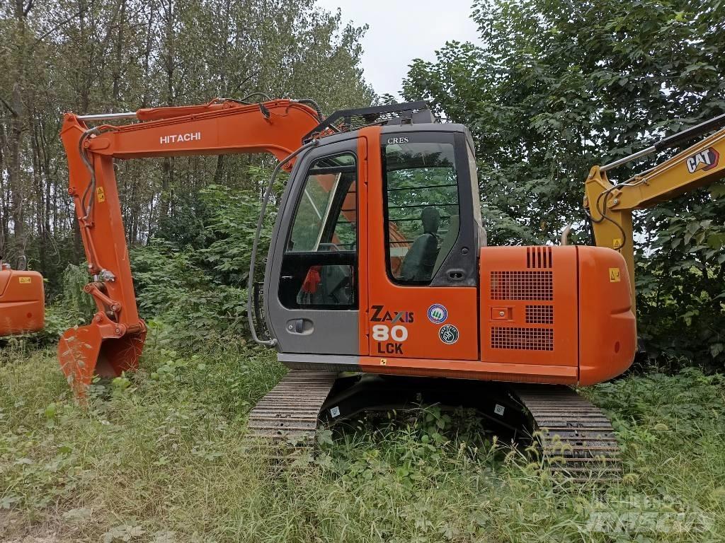 Hitachi ZX 80 Средни екскаватори 7т - 12т
