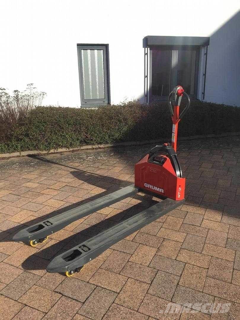 Linde MT12 Колички високоповдигачи с теглич