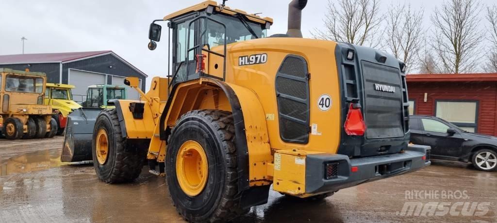 Hyundai HL 970 Колесни товарачи