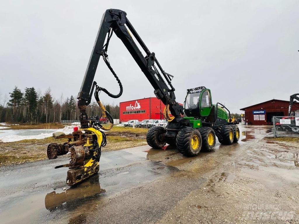 John Deere 1270E Харвестери