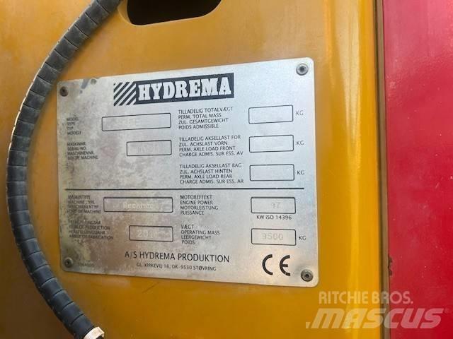 Hydrema 926E Товарач със заден ексватор