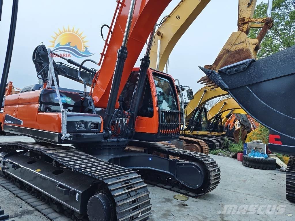 Doosan DX 300 LC Верижен екскаватор