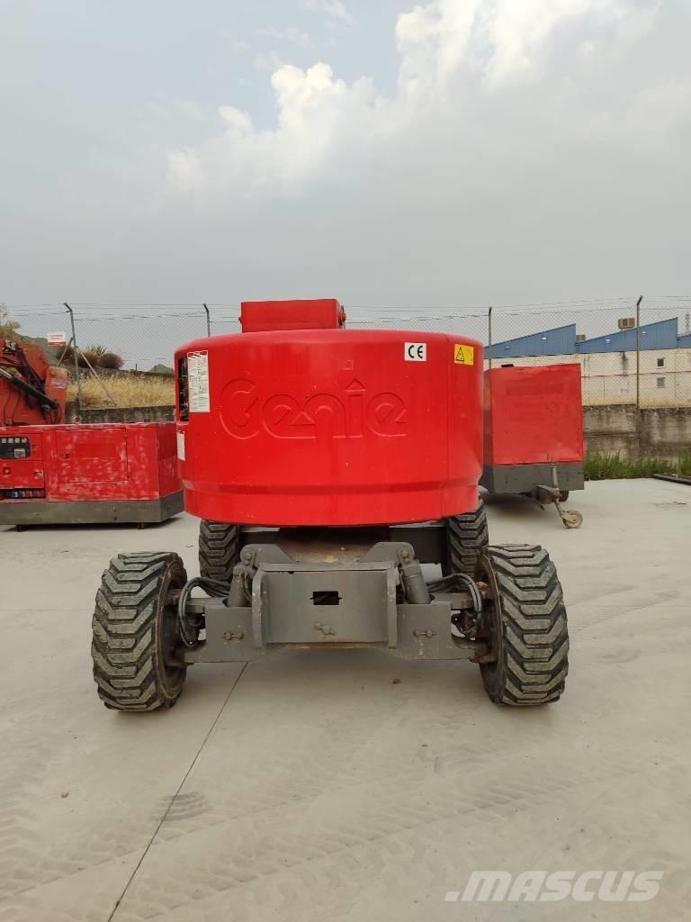 Genie Z 45/25 J RT Съчленени стрелови подемници