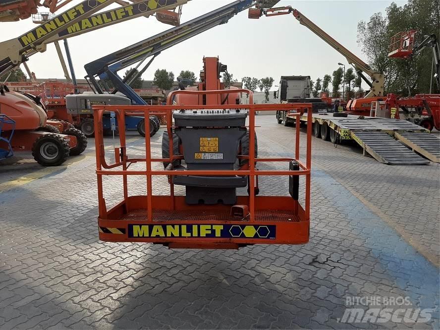 JLG 800AJ Съчленени стрелови подемници