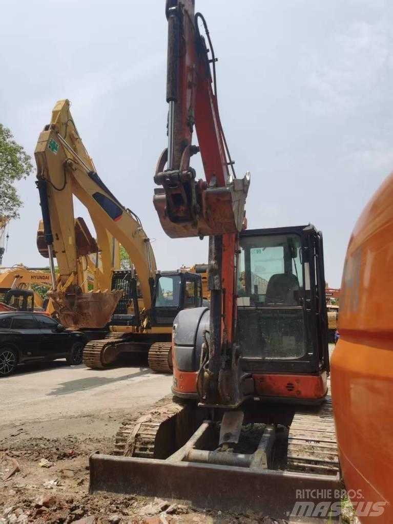 Hitachi ZX 55 Мини екскаватори < 7 т