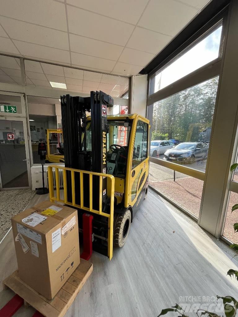 Hyster J3.5XN Електрически вилични кари-повдигачи