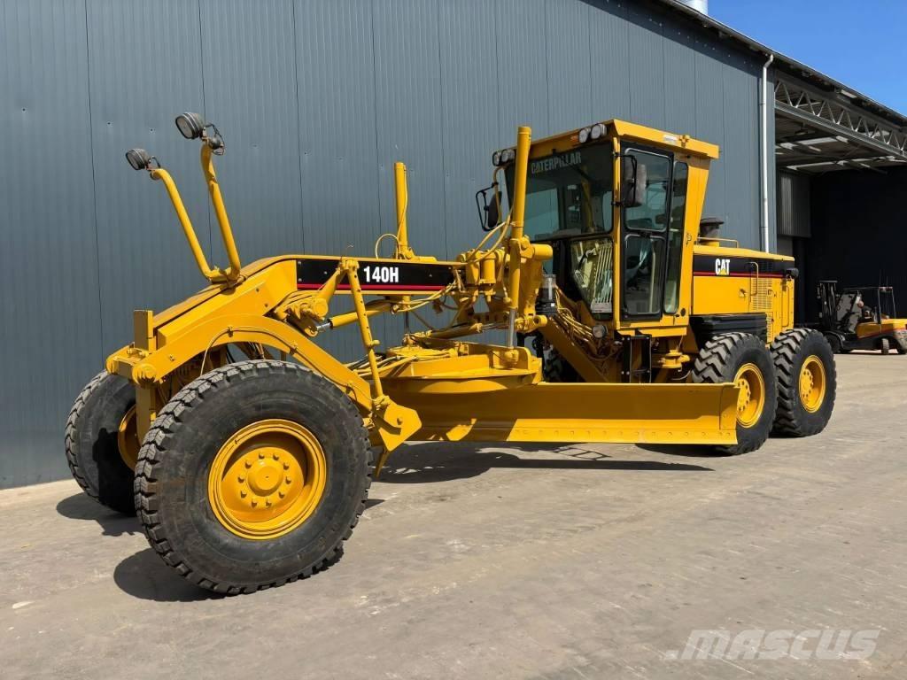 CAT 140H Грейдери