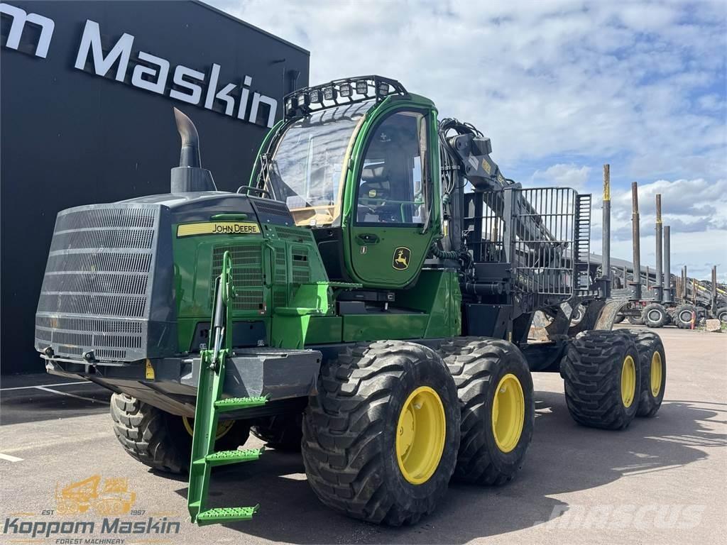 John Deere 1210G Форуардери