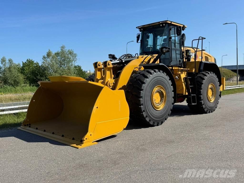 CAT 980 Колесни товарачи
