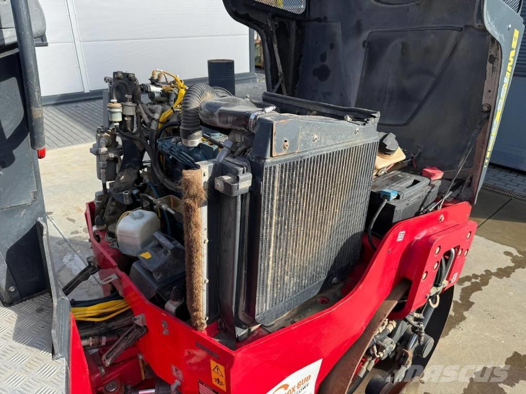 Bomag BW 135 AD-5 Двойни барабанни ролки
