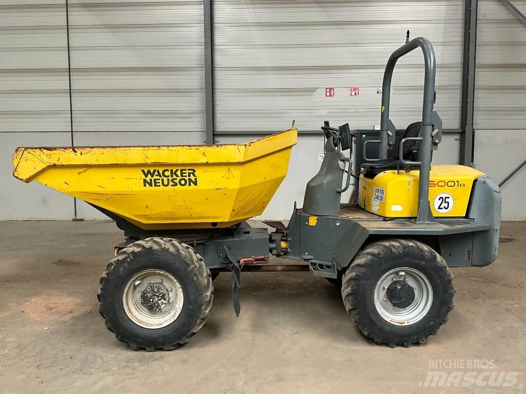 Neuson 5001 Странични самосвали