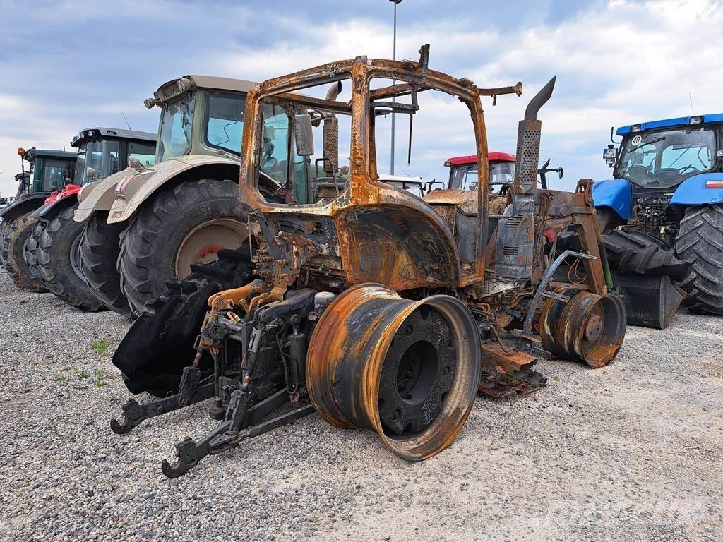 Fendt 724 Vario Трактори