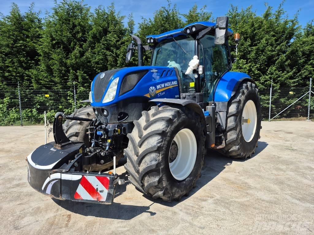 New Holland T7.225 Трактори