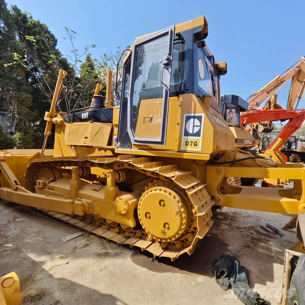 CAT D 7 G Грейдери