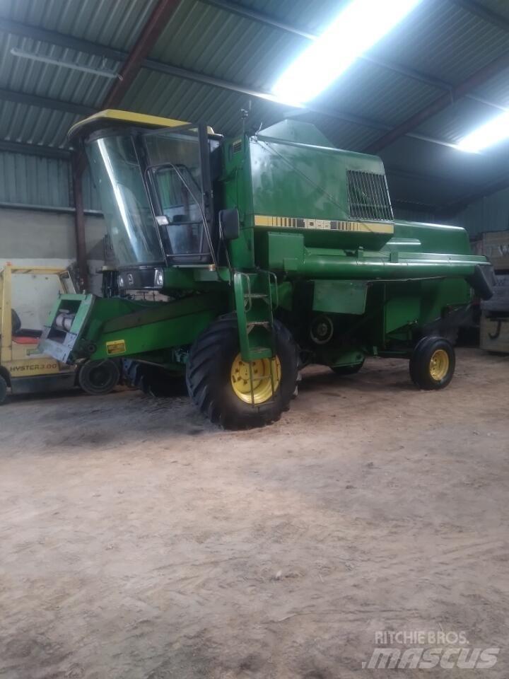 John Deere 1065 Комбайни